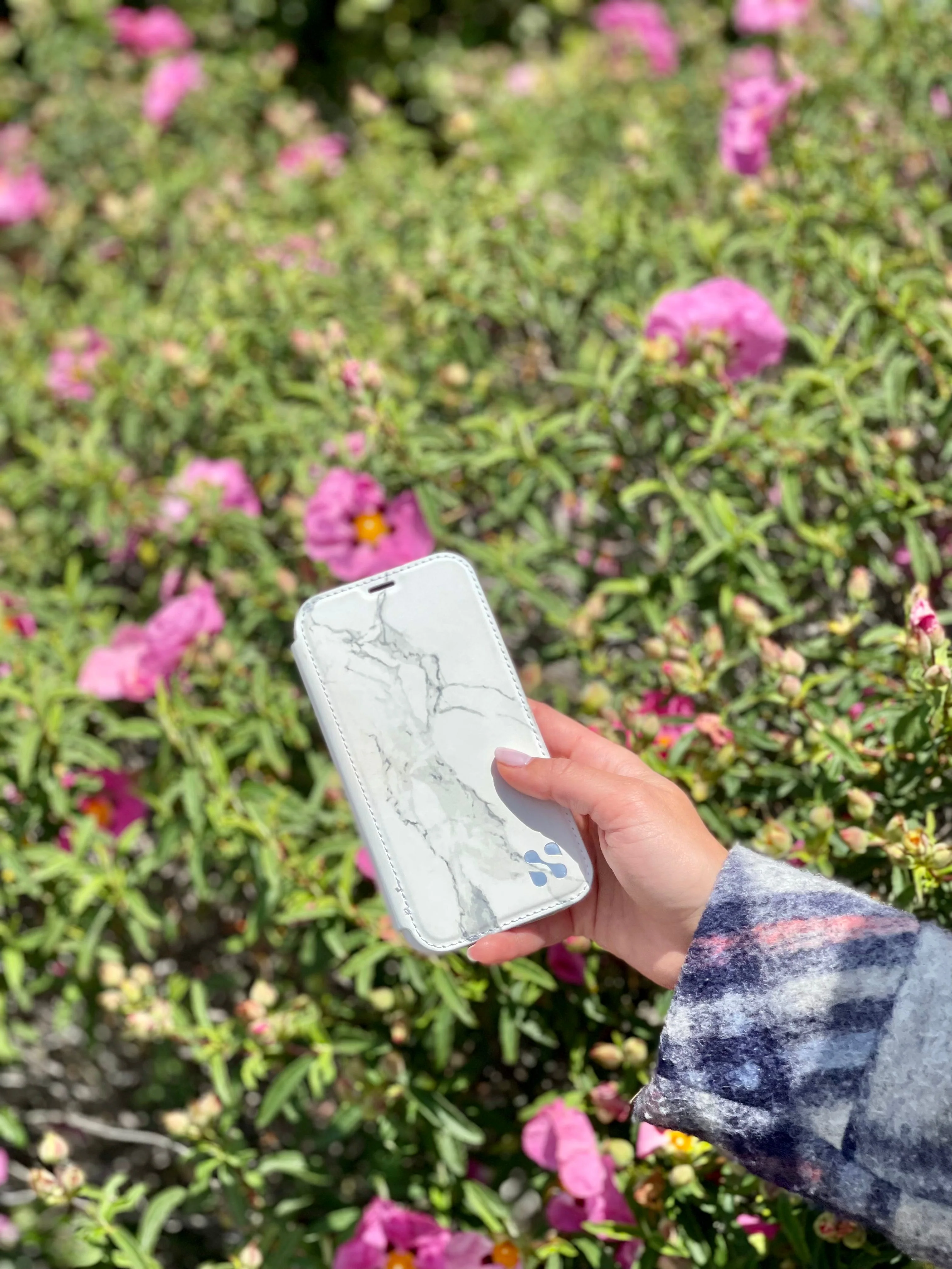 SafeSleeve Slim for iPhone 16 Series (16, 16 Plus, 16 Pro, 16 Pro Max, 16e) - Image 31